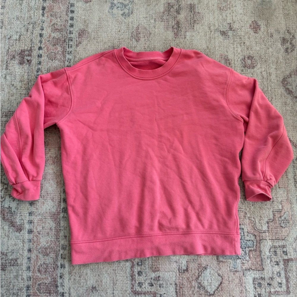 Perfectly oversized crew